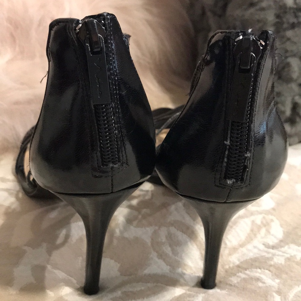 Date night-Black Nina heels! - Picture 4 of 4